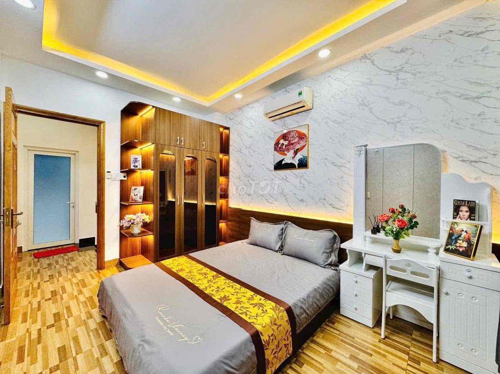 NHÀ MỚI FULL NỘI THẤT