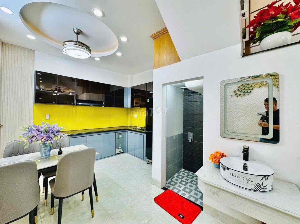NHÀ MỚI FULL NỘI THẤT