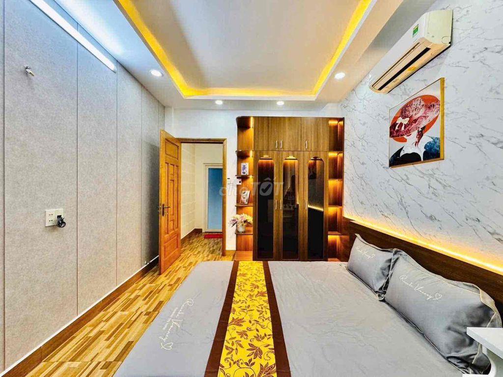 NHÀ MỚI FULL NỘI THẤT