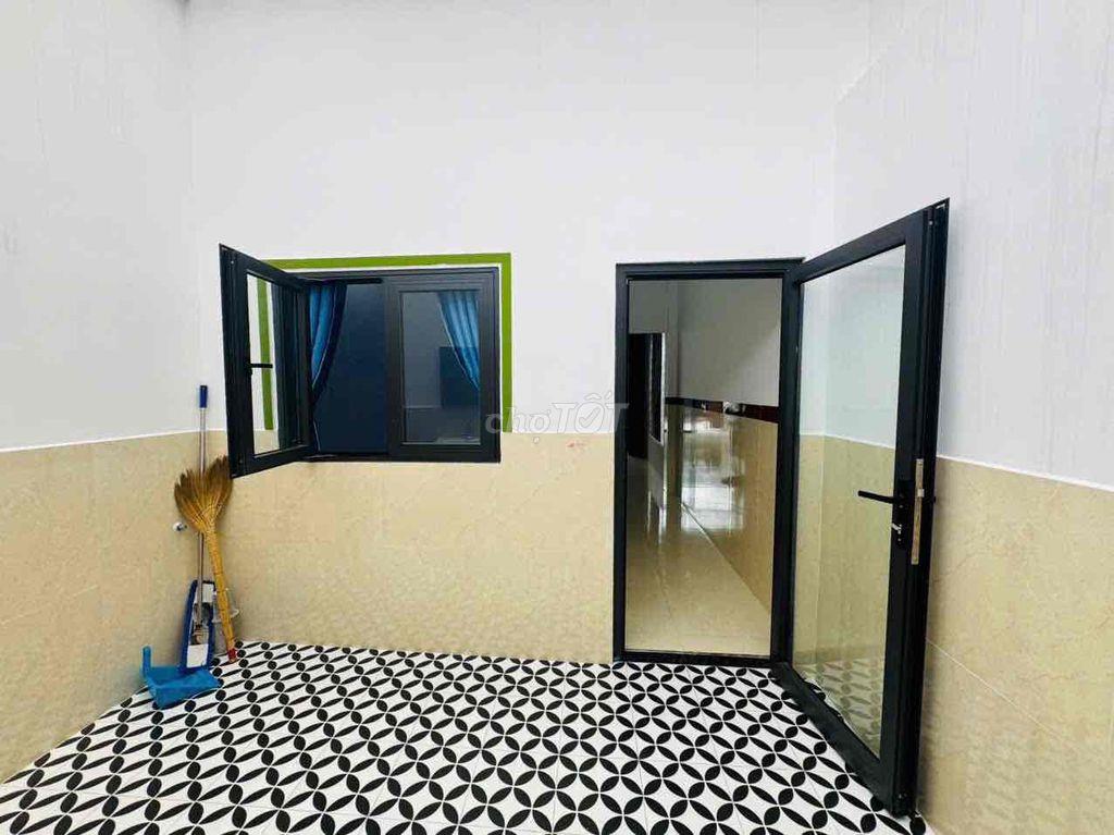 Trung Tâm Ngã 3 Mỹ Hạnh