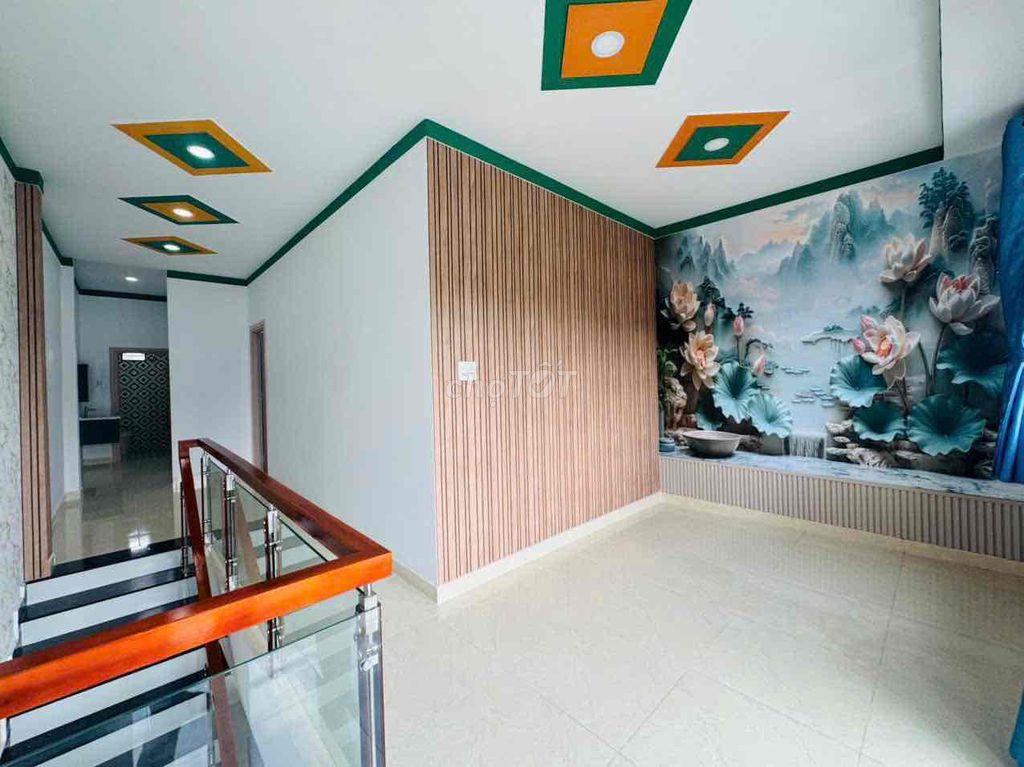 Trung Tâm Ngã 3 Mỹ Hạnh
