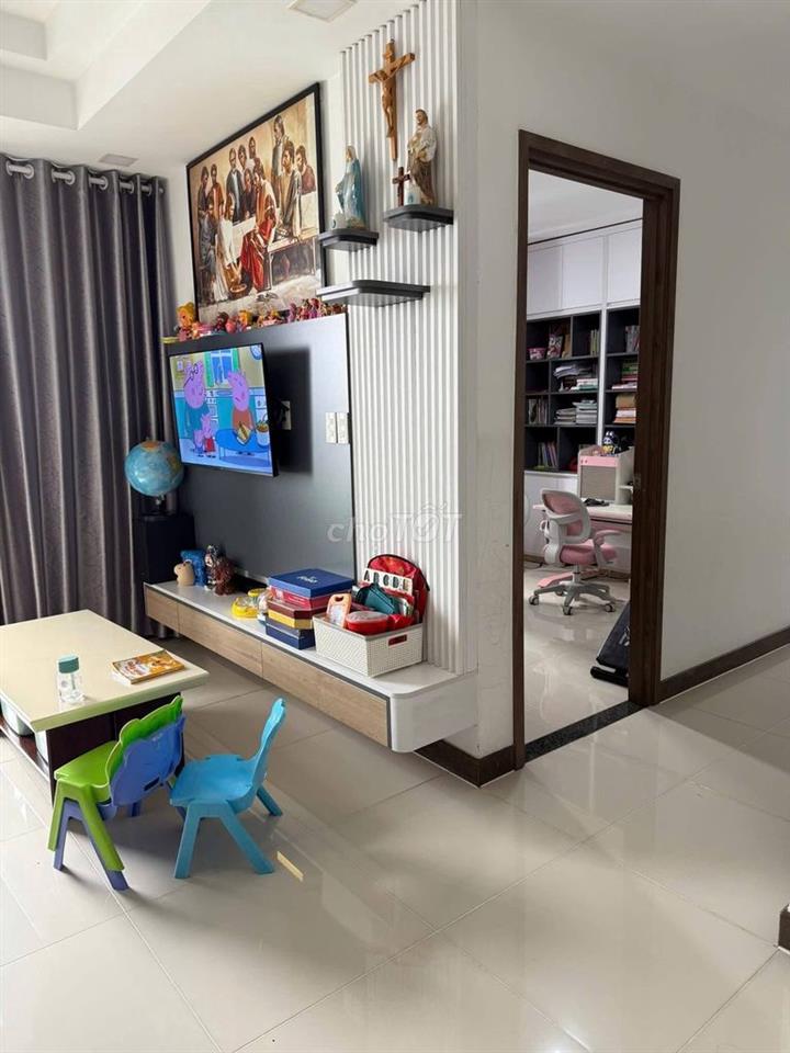 Cho thuê chung cư Phú Thọ - Căn góc 3PN, Full nội thất, giá 14tr/tháng