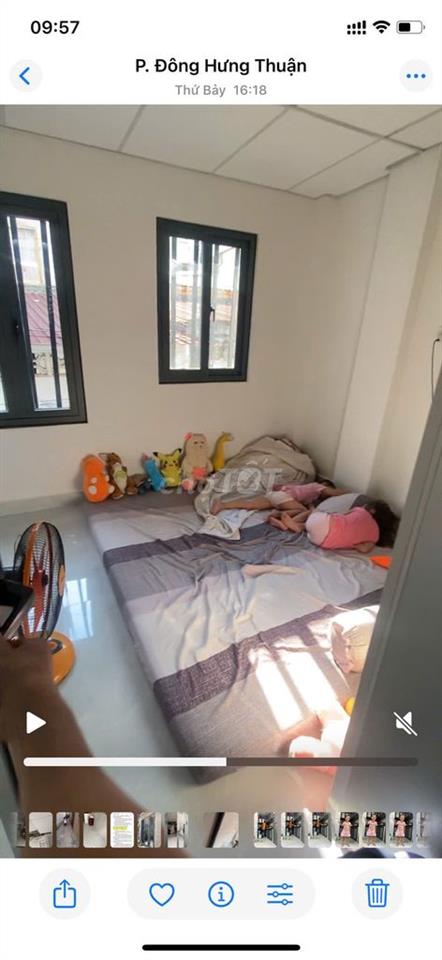 Bán Nhà Nhỏ Xinh