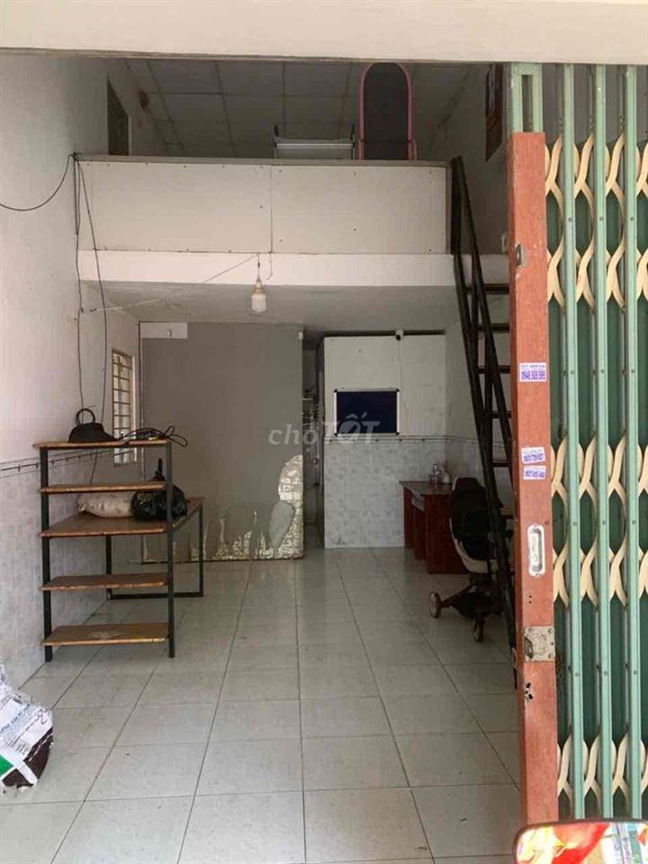Cho Thuê Nhà Mặc Tiền Đường Lớn