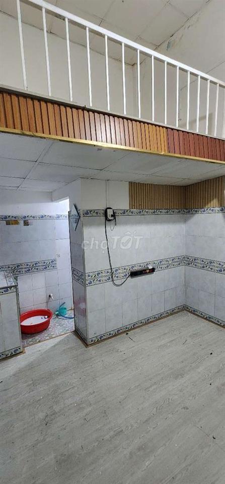 Phòng trọ gần CV Phần Mềm Quang Trung