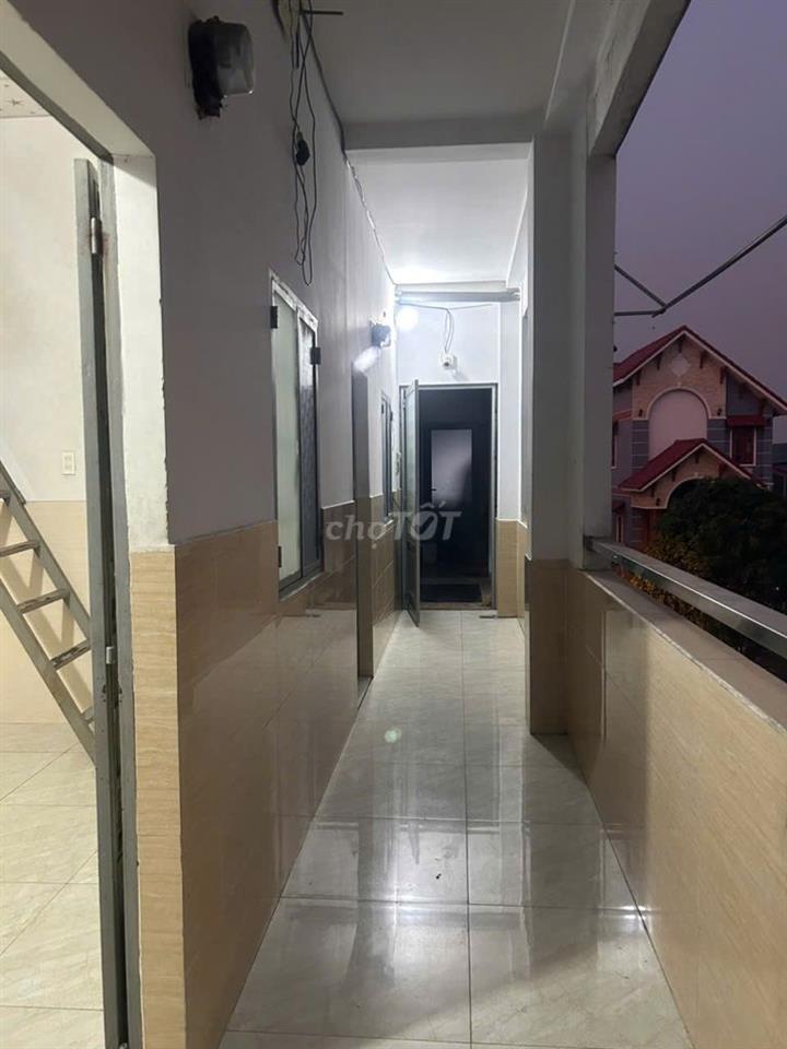 PHÒNG TRỌ SẠCH SẼ, CÓ GÁC, GẦN CHỢ HIỆP THÀNH - QUẬN 12