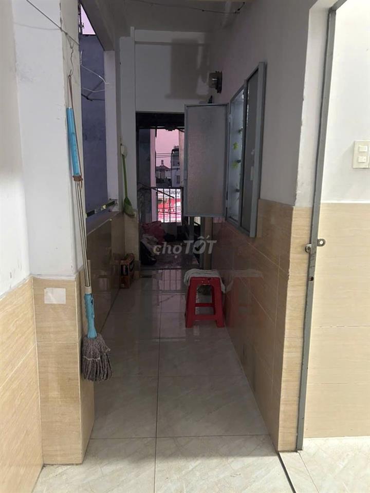 PHÒNG TRỌ SẠCH SẼ, CÓ GÁC, GẦN CHỢ HIỆP THÀNH - QUẬN 12