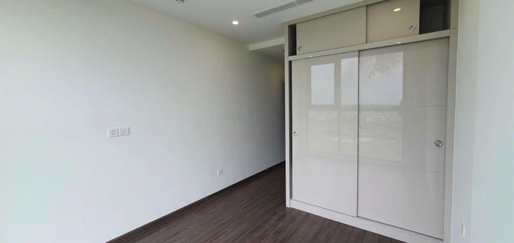 Căn hộ chung cư Vinhomes Symphony Riverside 2PN, 2VS, 64 m²