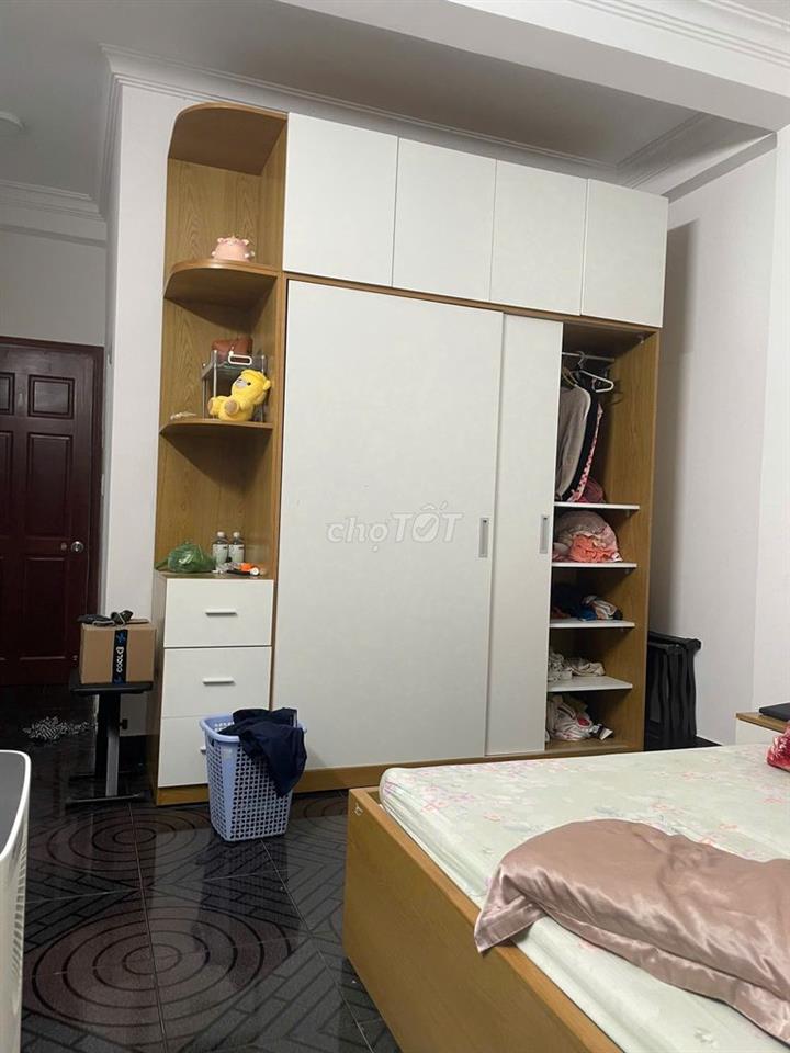 Bán nhà phố KDC đồng bộ ngã tư HTP - Nguyễn Thị Thập, Q7