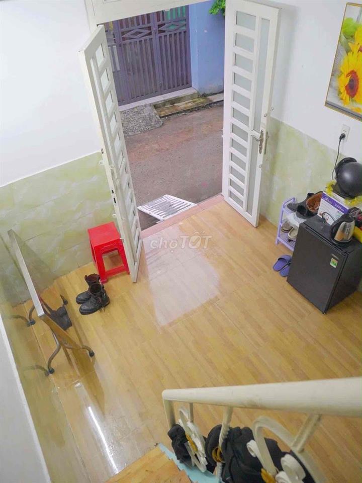 nhà nguyên căn cho thuê giá rẻ khu vực hóc môn