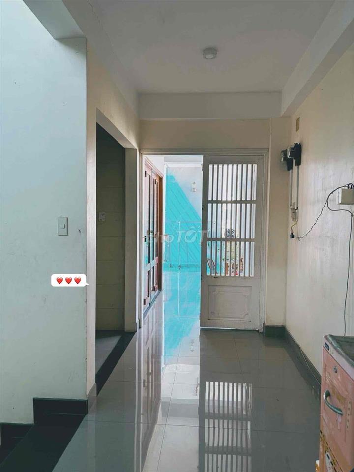 share phòng trong nhà nguyên căn lớn