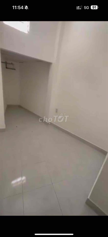 Nhà Cho Thuê Nguyên Căn 2 phòng ngủ 1 trệt 1 lầu Gần Aeon Tân Phú 5tr