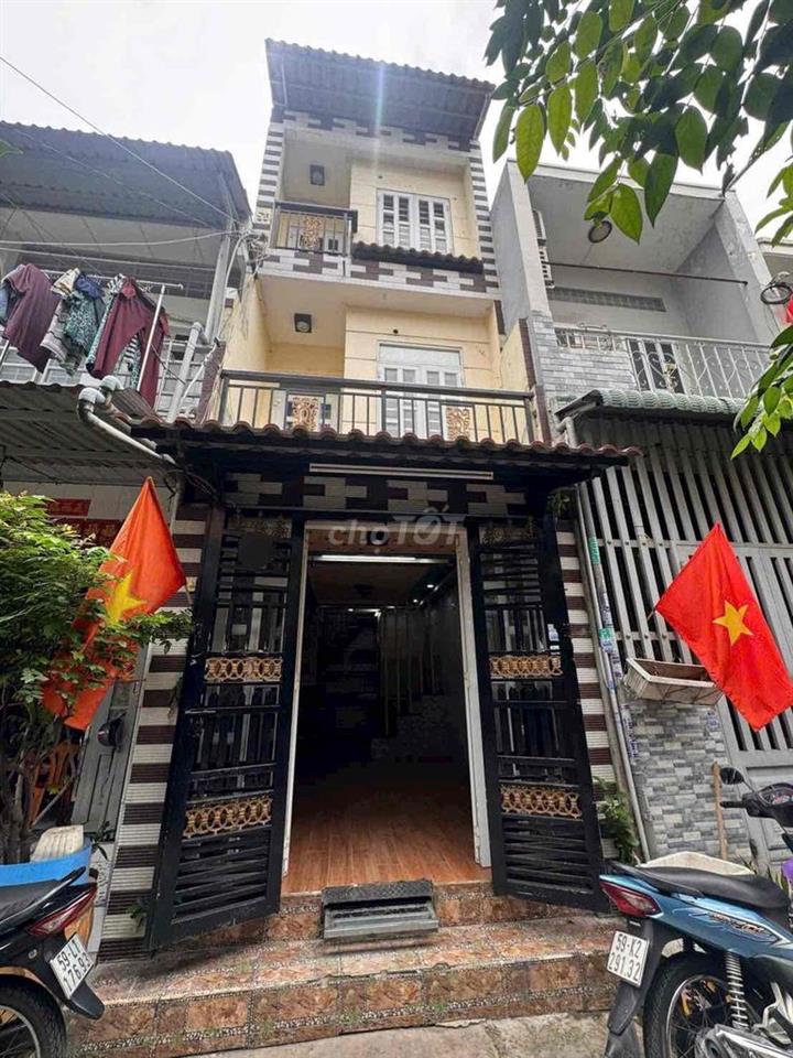 Nhà Cho Thuê Nguyên Căn 2pn 3wc 7triệu