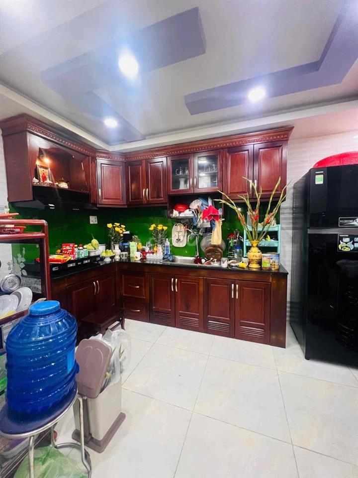 Nhà Cho Thuê Nguyên Căn 4pn có nội thất