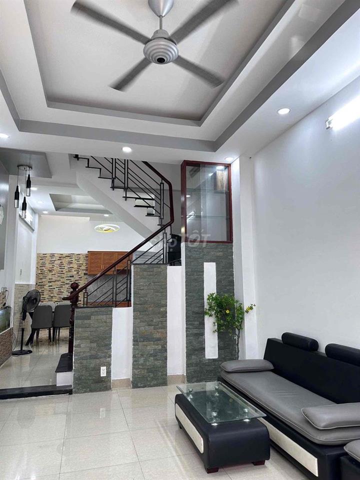 Nhà Mới Đẹp 3pn Cho Thuê 14triệu có nội thất
