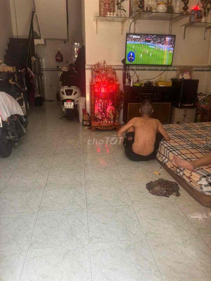 Nhà Cho Thuê 3pn 2wc hẻm 6m