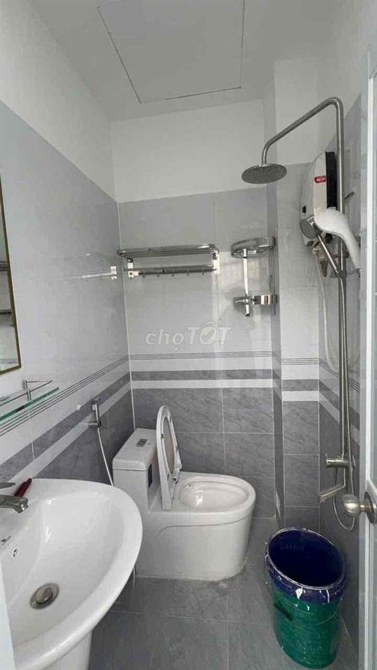 Nhà Cho Thuê Âu Cơ 2 phòng ngủ 2wc