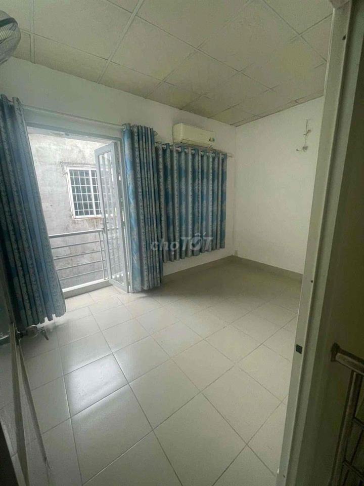 Nhà Cho Thuê 2 phòng 2 wc ở gia đình có 6,5tr