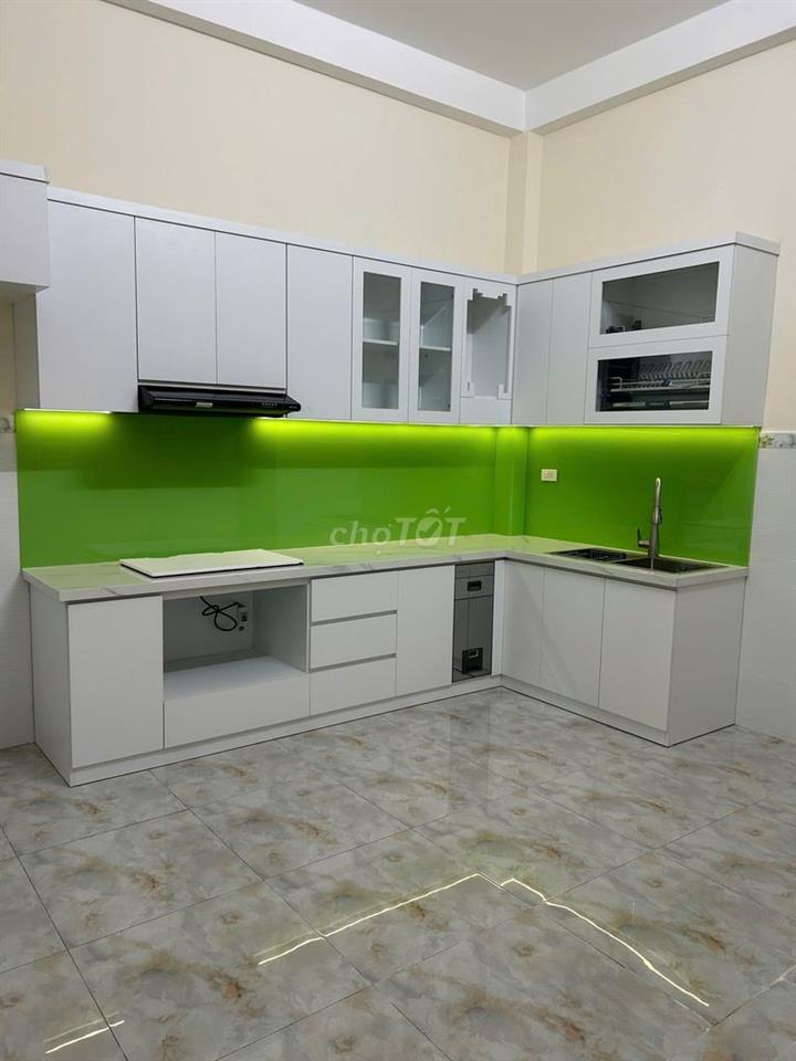Nhà Hẻm Xe Hơi, Thủ Đức