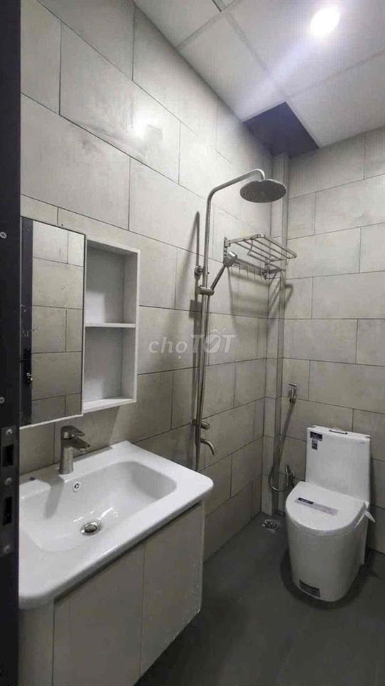 Nhà mới ở liền 89m2, ngang 9 siêu đẹp, 3 phòng ngủ, hơn 3 tỷ có shr