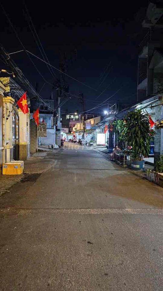 BÁN ĐẤT TẶNG NHÀ-148m2