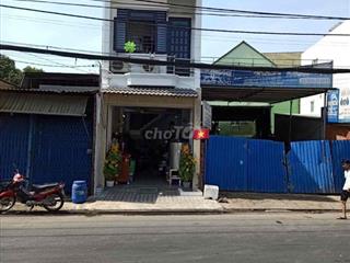 Bán nhà mặt tiền đường Phú Châu gần bv Thủ Đức