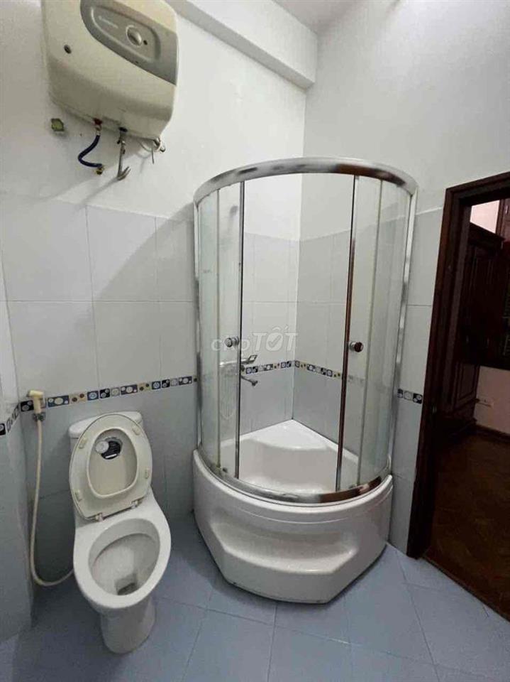 Cho thuê nhà biệt thự đường 48 Bình Trưng Tây (phường Bình Trưng), Thà