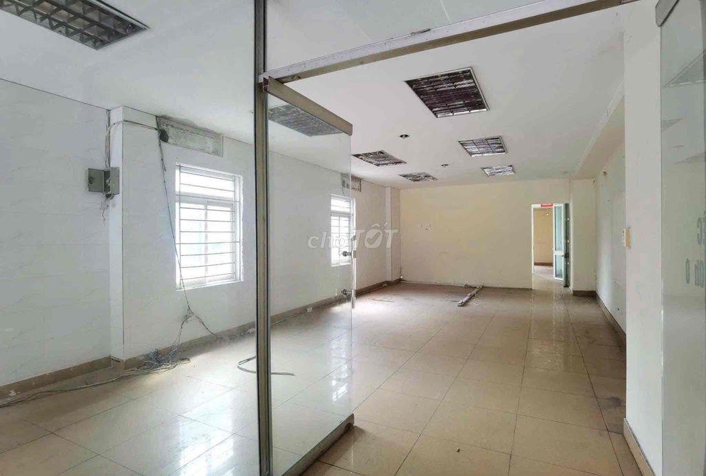 Cho thuê MBKD Nguyễn Văn Cừ 170m2 x 6 tầng