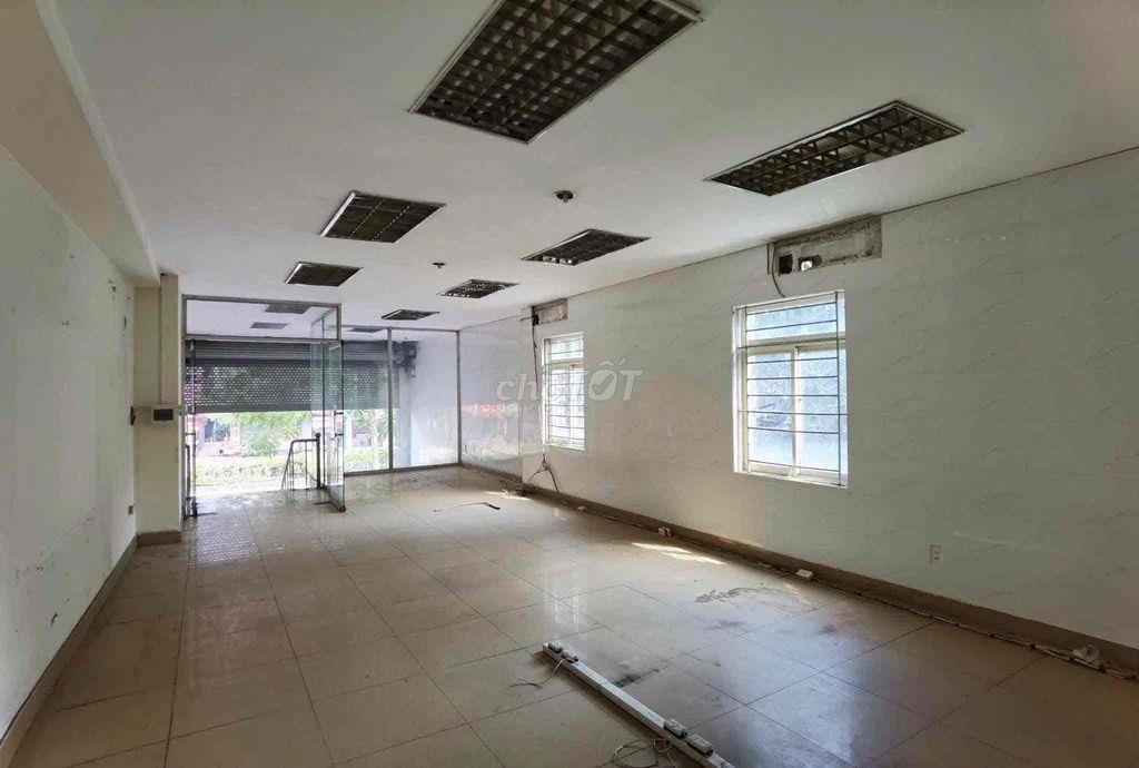 Cho thuê MBKD Nguyễn Văn Cừ 170m2 x 6 tầng