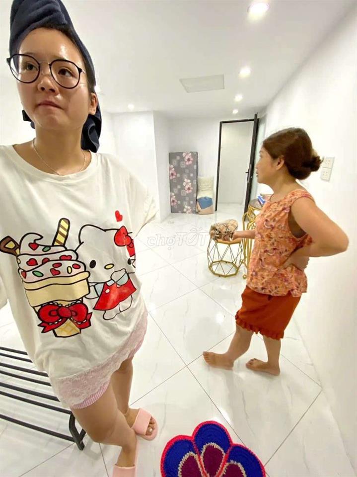 chính chủ cho thuê nhà riêng 5tầng phố bạch mai 