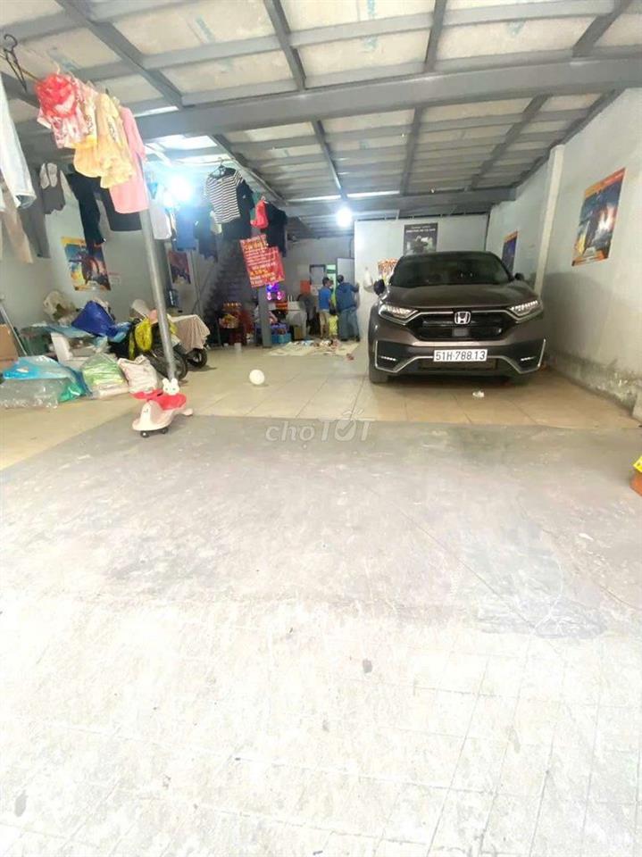 Cho thuê nhà nhà xưởng, ở và kinh doanh