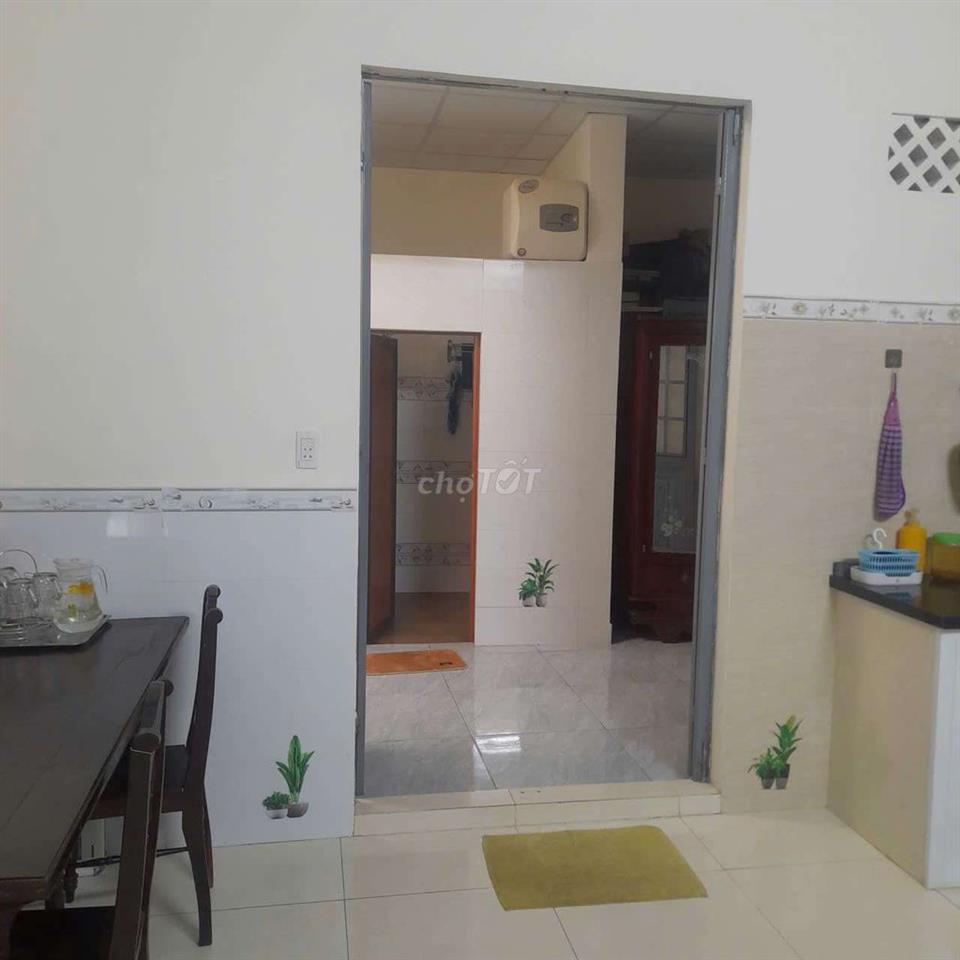 Bán nhà điện tích lớn, giá rẻ