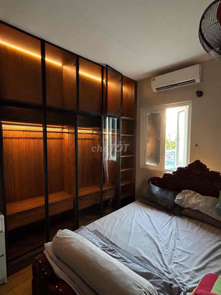 CẦN BÁN NHÀ PHỐ TIAMO PHÚ THỊNH.  Trục đường chính số 1, sát lô góc. D