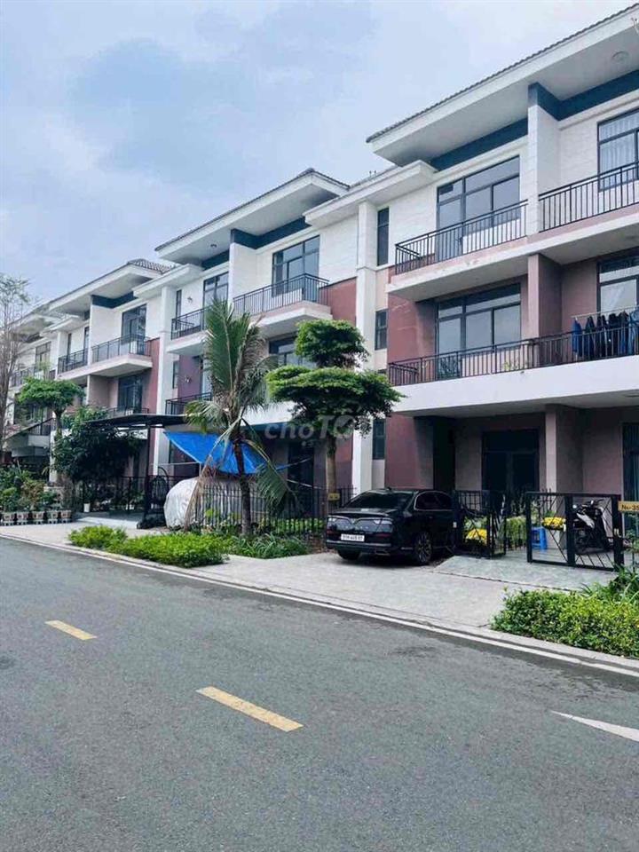 BĐS liền thổ - trả trước 900 triệu nhận nhà