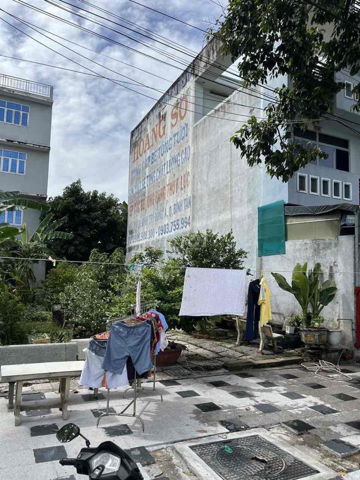 Bán gấp nền khu bờ sông Bình Điền -Tân Túc