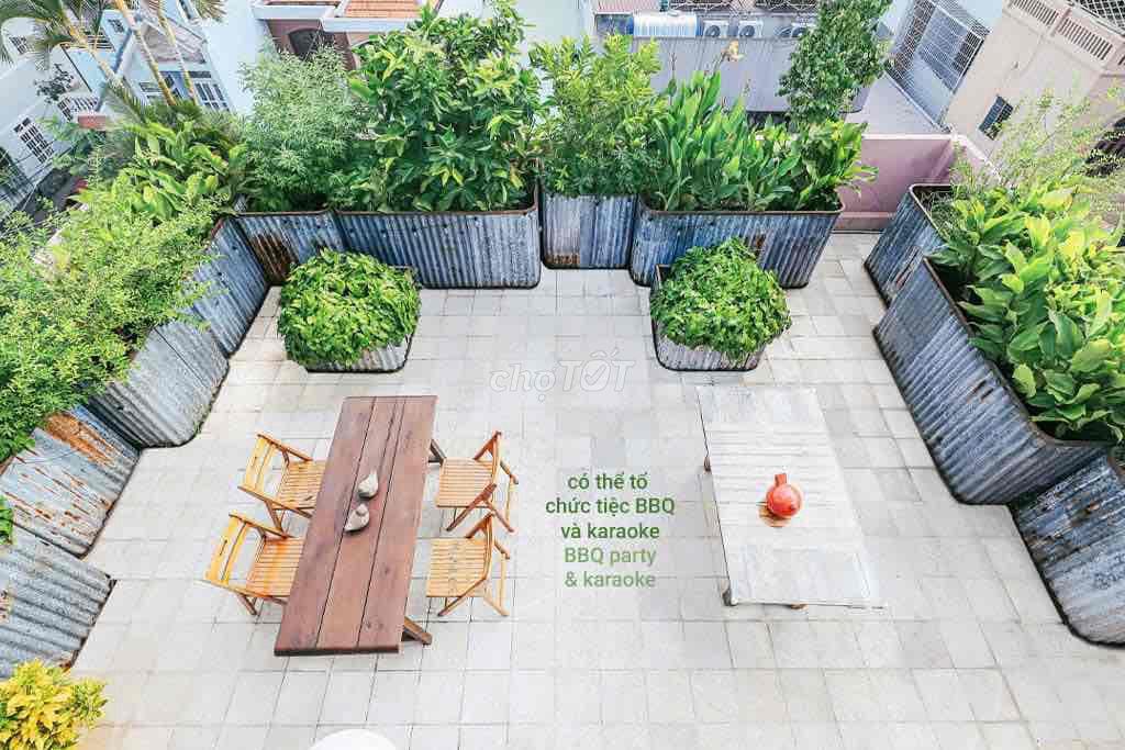 phòng trọ có cửa sổ ban công cách bãi sau 5p xe