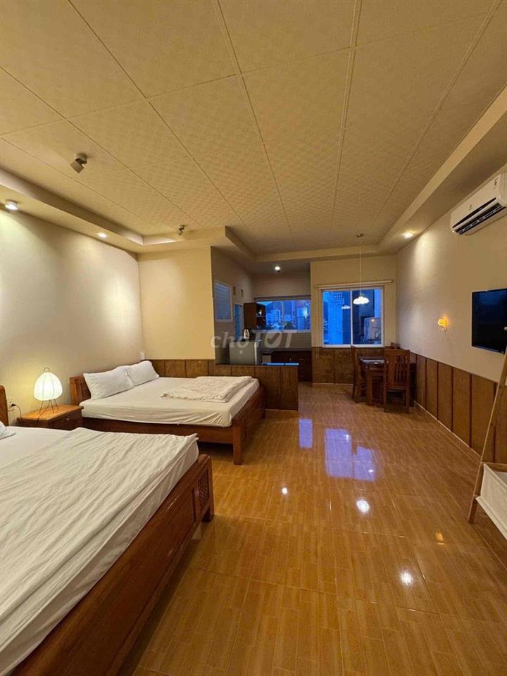 căn hộ studio cách bãi sau 10p đi bộ