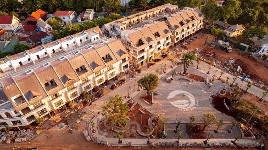 NHÀ MẶT PHỐ, PHONG CÁCH CHÂU ÂU