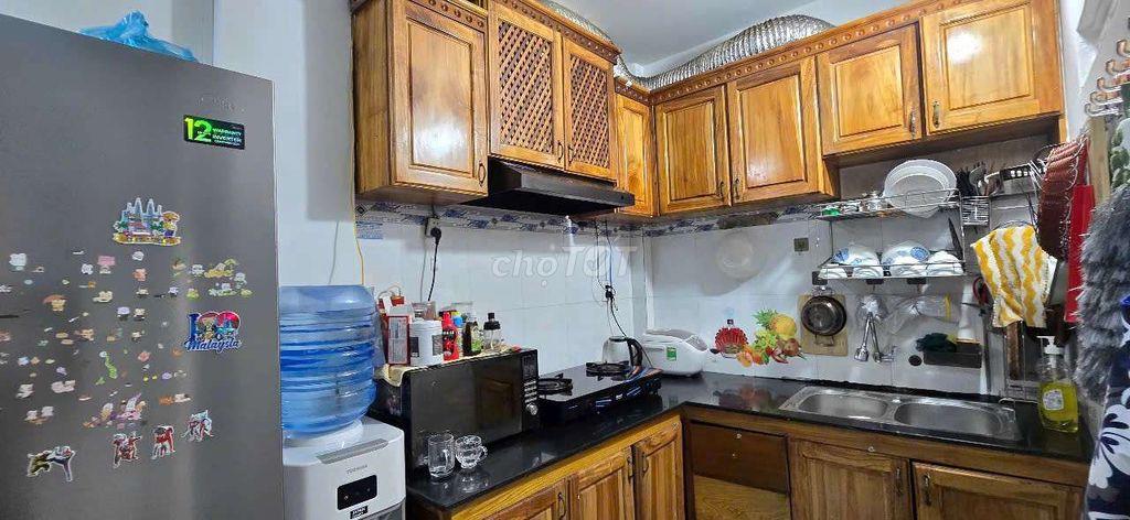 nhà hẻm Nguyễn trường tộ. Mt 9m