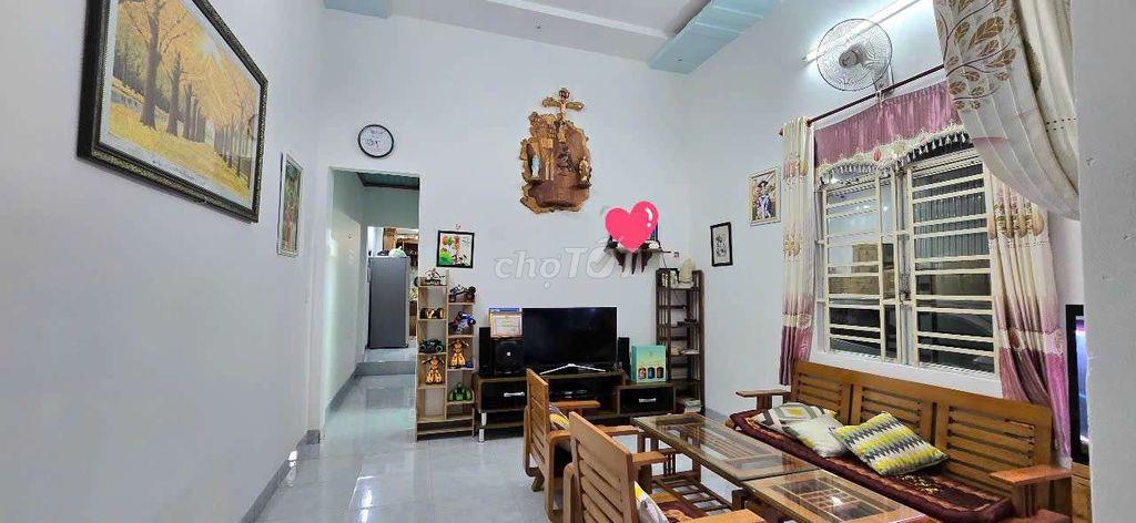 nhà hẻm Nguyễn trường tộ. Mt 9m