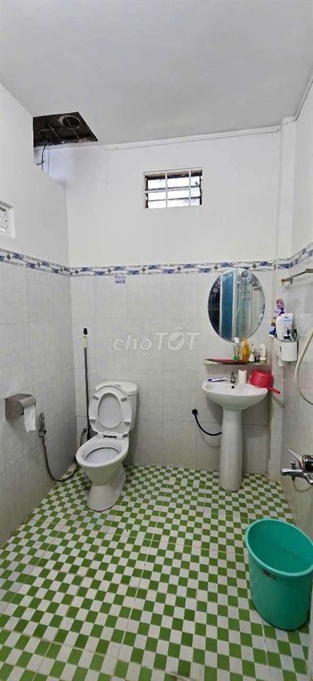 nhà hẻm Nguyễn trường tộ. Mt 9m