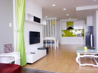 CHO THUÊ CĂN HỘ SCREC TOWER QUẬN 3 – 100M² (3PN 2WC) GIÁ 15 TR/THÁNG