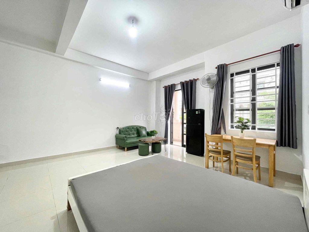 Full nội thất: ML-Tủ Lạnh- Kệ Bếp- Giường Nệm- Tắm Nóng Lạnh- M.giat r