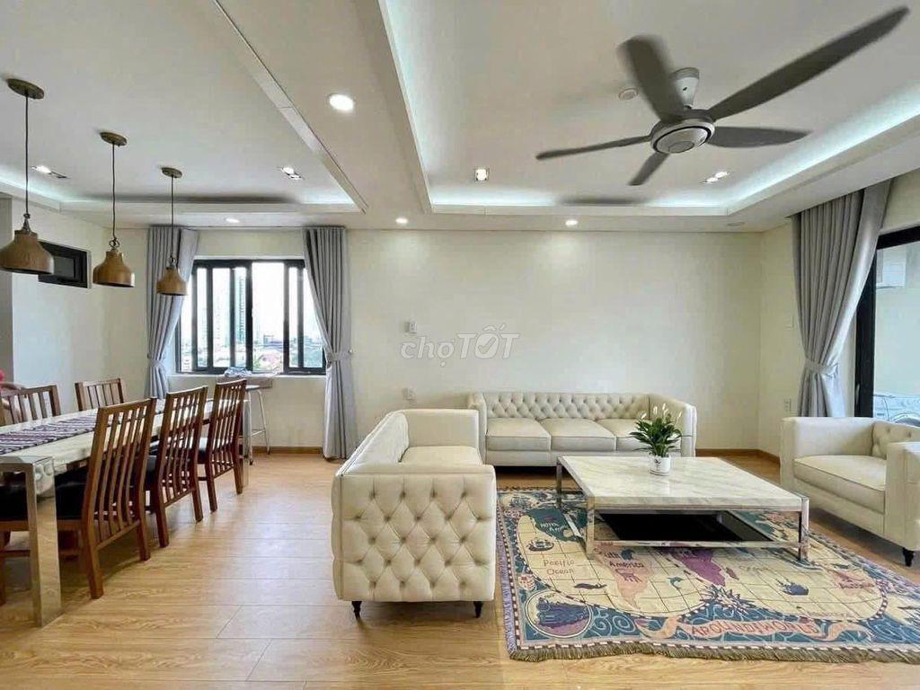 Chung cư Satra-Phan Đăng Lưu- Penhouse 200m2, 4p ngủ, giá 50tr/tháng