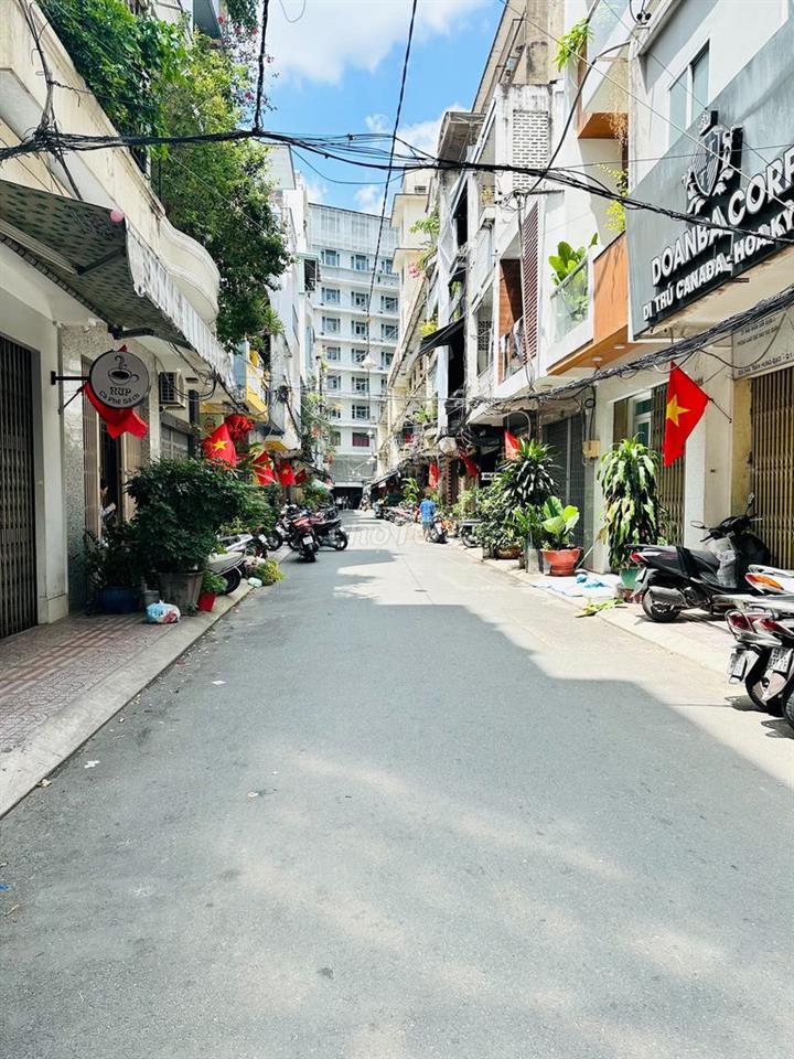 🌟 CHO THUÊ MẶT BẰNG TRỆT QUẬN 1 - VỊ TRÍ ĐẸP, KINH DOANH NGAY 🌟