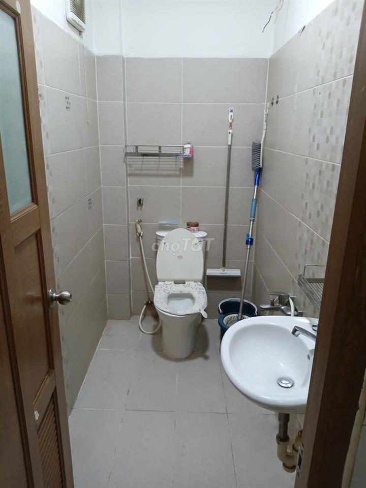 Cho thuê nhà trung tâm Quận 10