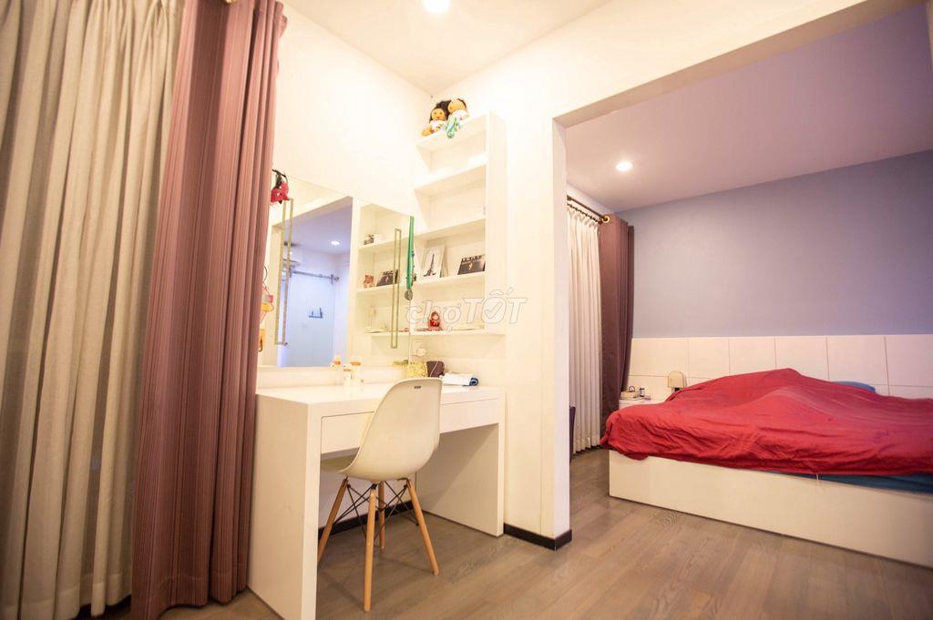 Bán chung cư Tân Phước, Q11,  110m2, 3PN, 3WC, 6 tỷ