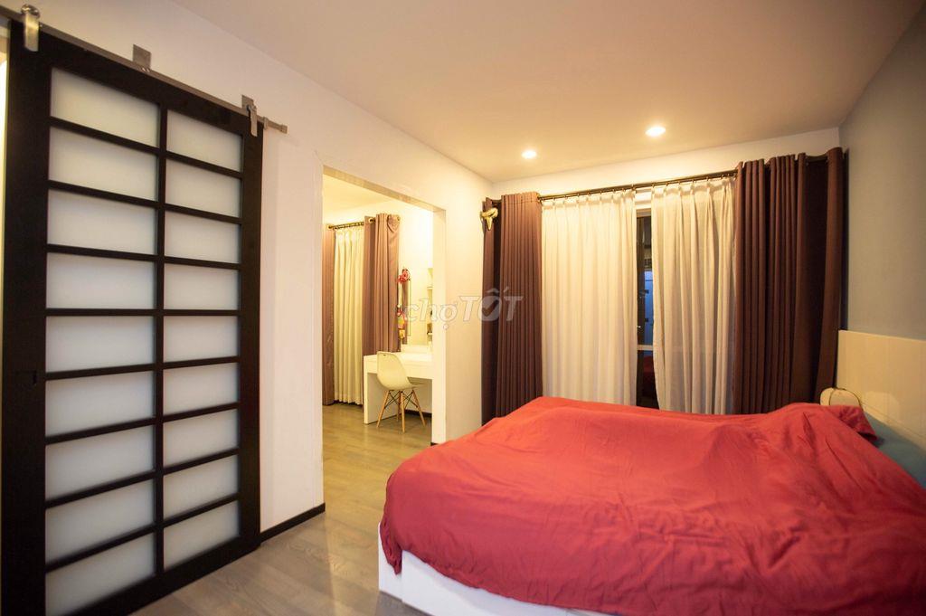 Bán chung cư Tân Phước, Q11,  110m2, 3PN, 3WC, 6 tỷ