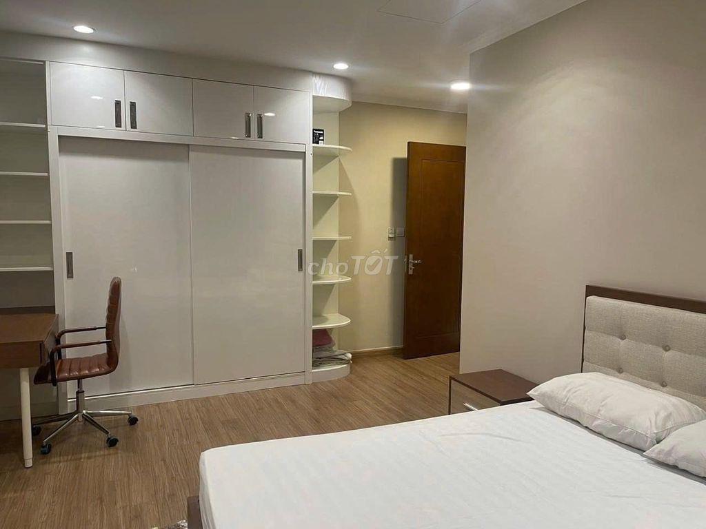 Căn hộ cao cấp Mỹ Vinh 3 phòng ngủ rộng 105m2 giá 23tr/tháng