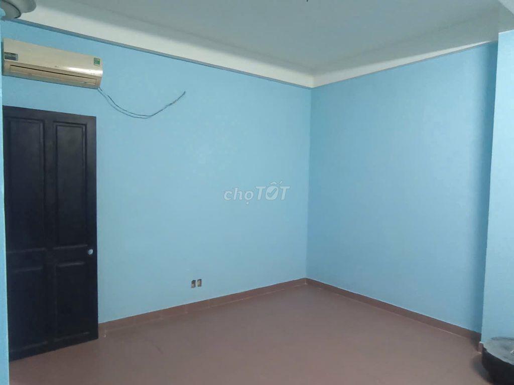 CHO THUÊ CĂN HỘ CHUNG CƯ 65,77M2, 2PN 1WC, GIÁ 5.5 TRIỆU/THÁNG TẠI Q8